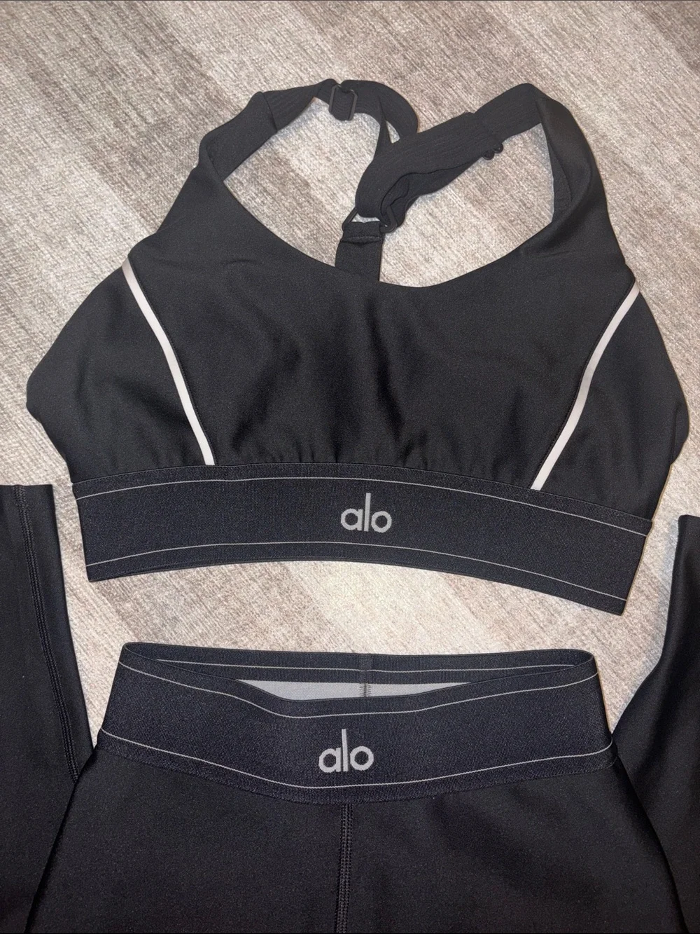 ALO Yoga leggings sports